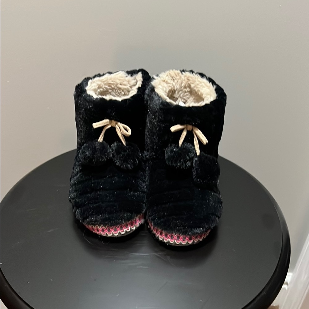PJ Couture Black and Pink Kids Slippers
